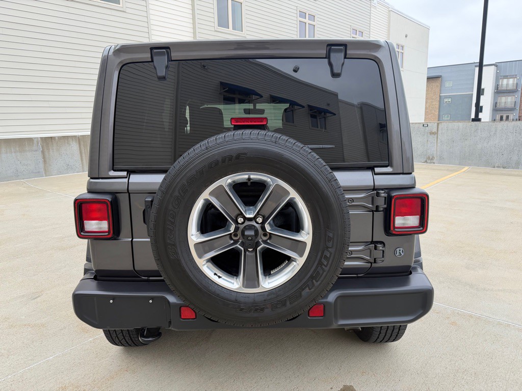 2022 Jeep Wrangler Unlimited Image 6