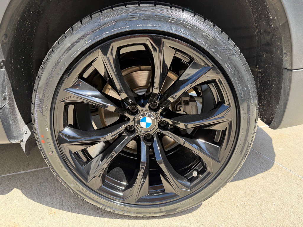 2016 BMW X6 Image 9