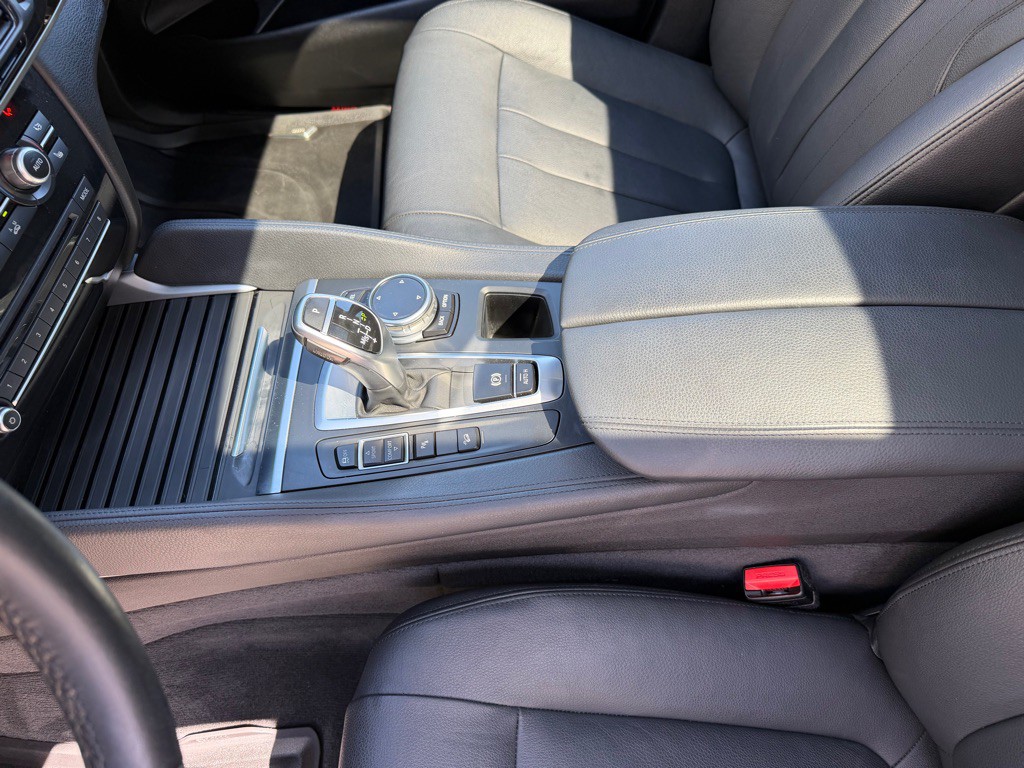 2016 BMW X6 Image 15