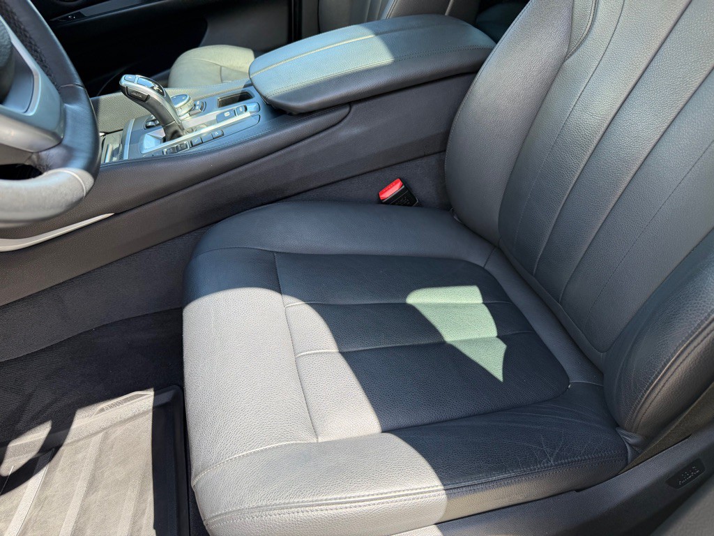 2016 BMW X6 Image 17