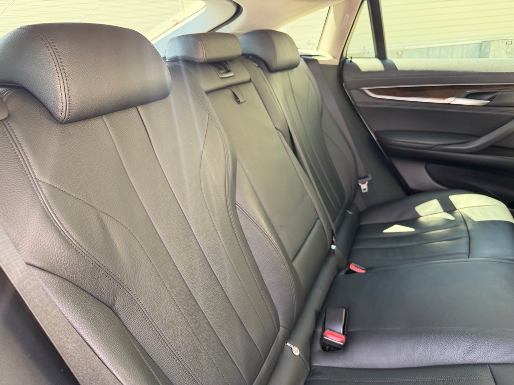 2016 BMW X6 Image 24