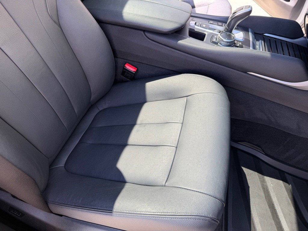 2016 BMW X6 Image 27