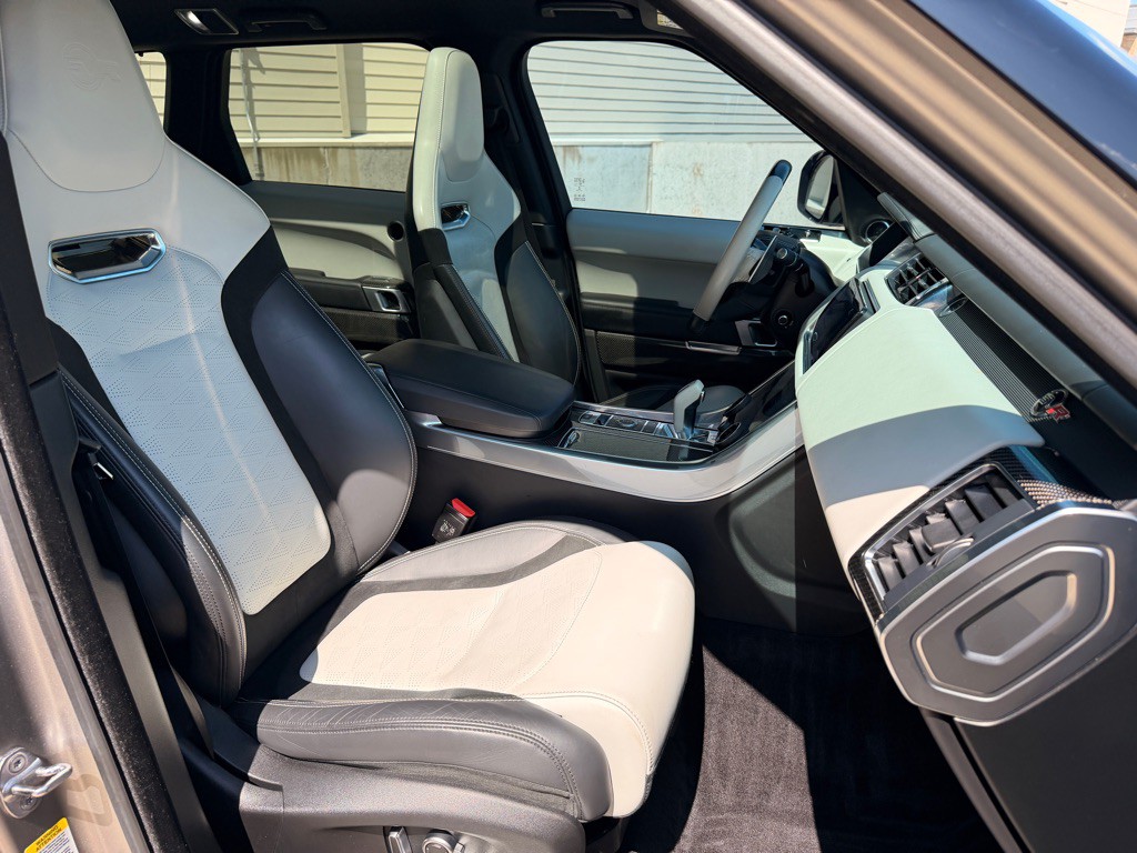 2021 Land Rover Range Rover Sport Image 24