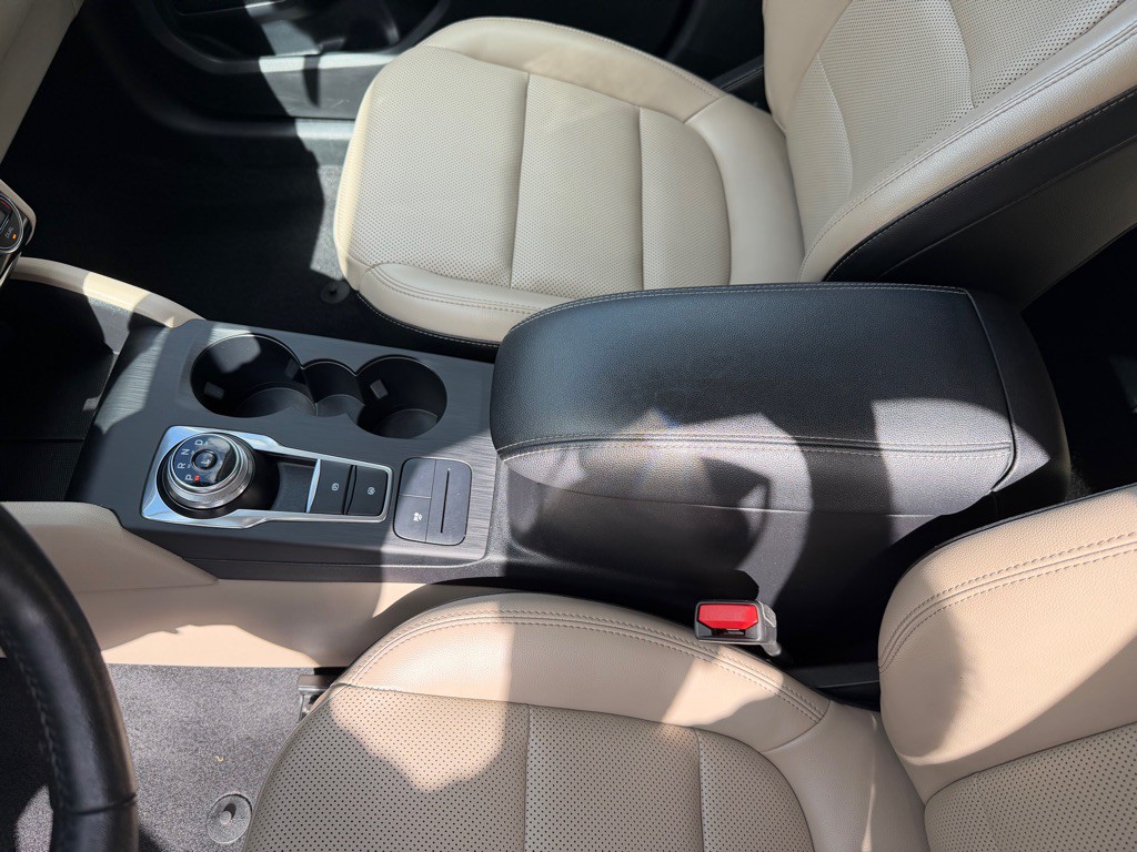 2021 Ford Escape Image 12