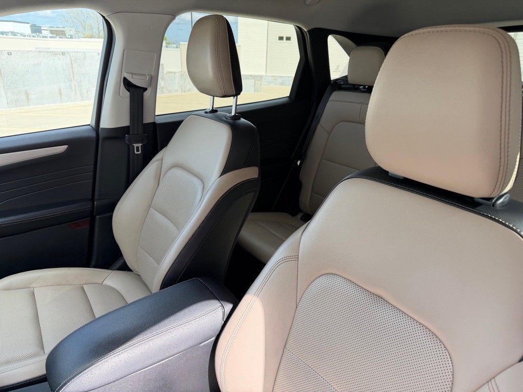 2021 Ford Escape Image 14
