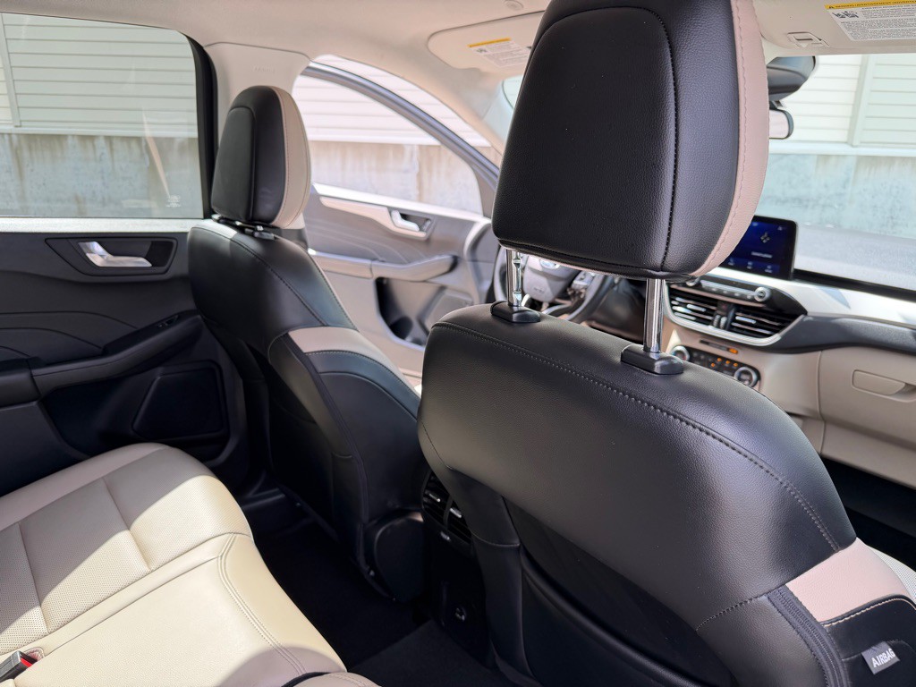 2021 Ford Escape Image 18