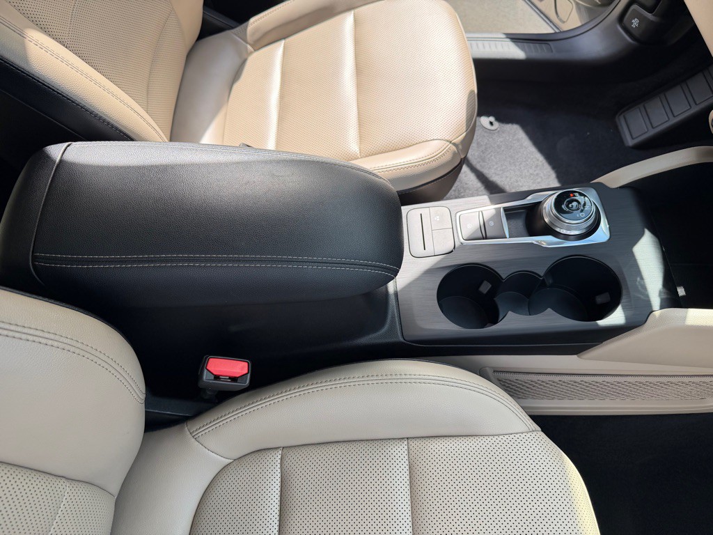 2021 Ford Escape Image 22