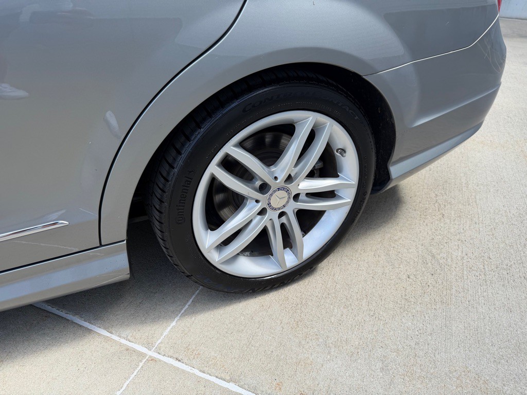 2014 Mercedes-Benz C-Class Image 9
