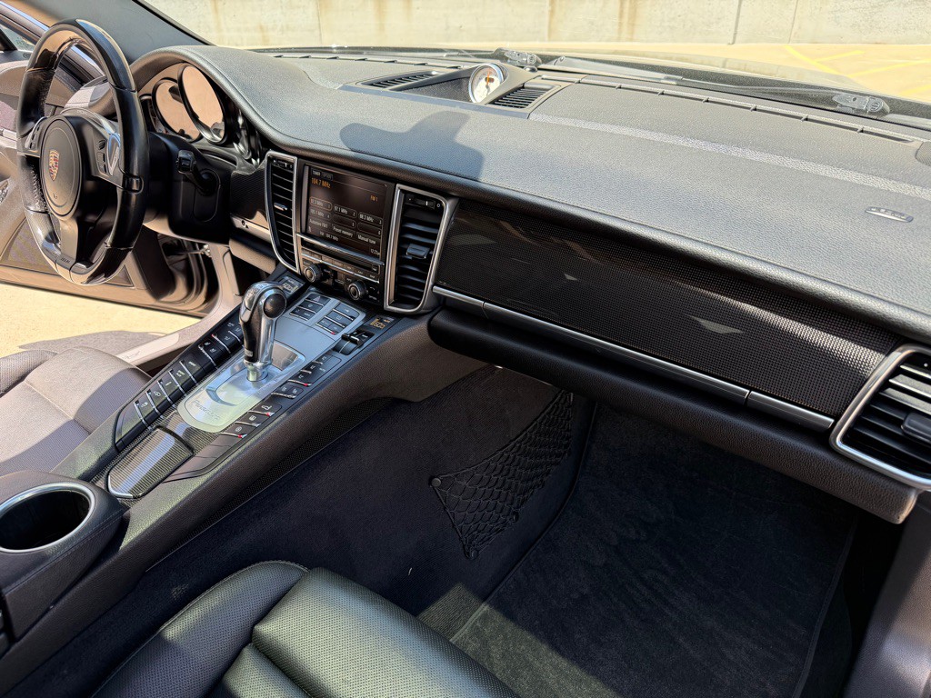 2012 Porsche Panamera Image 27