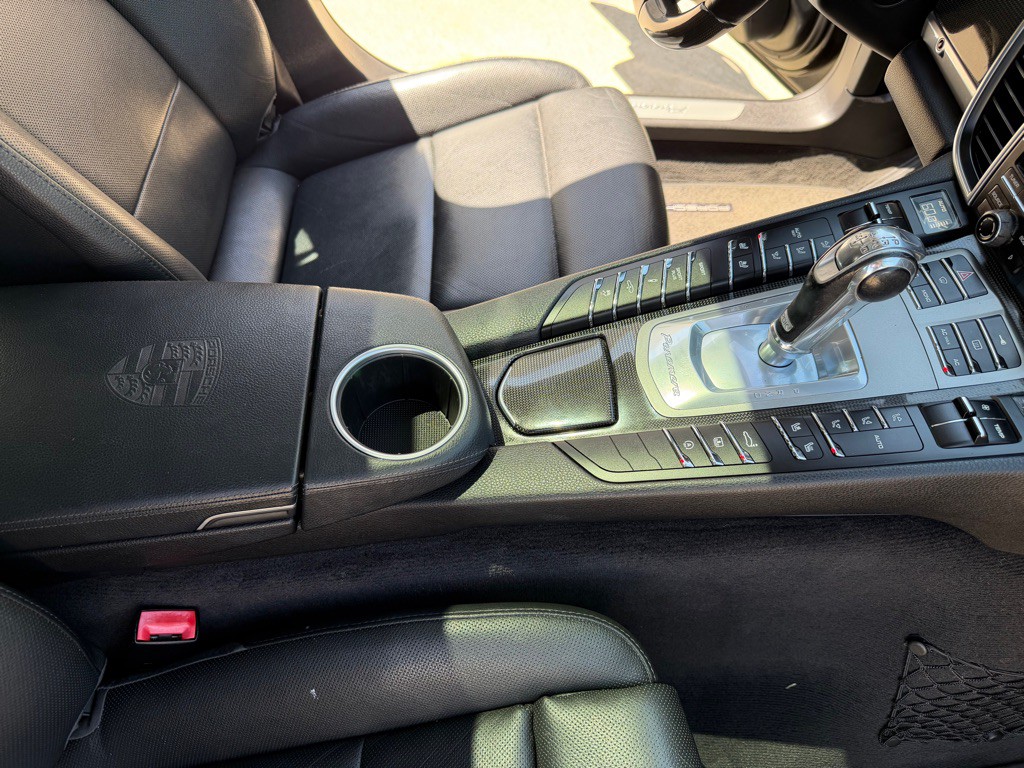 2012 Porsche Panamera Image 28