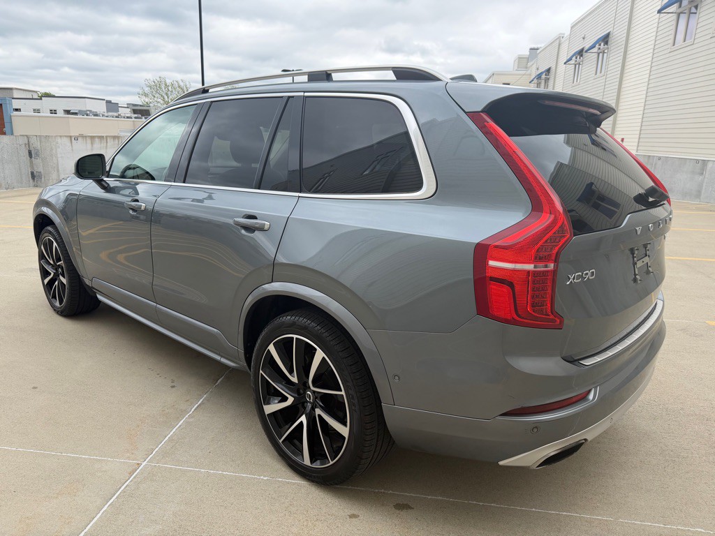 2018 Volvo XC90 Image 5