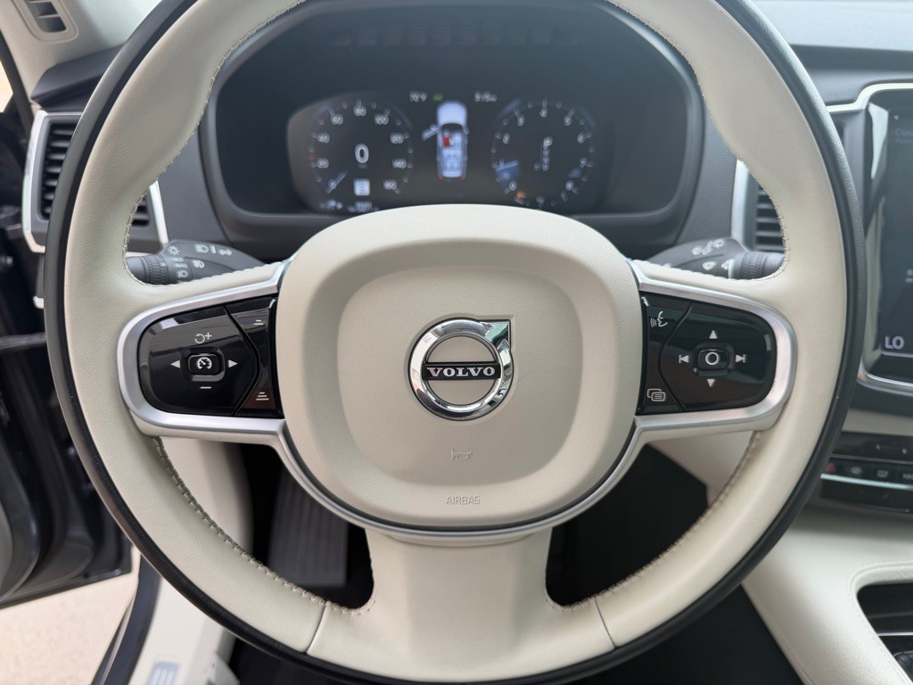 2018 Volvo XC90 Image 17