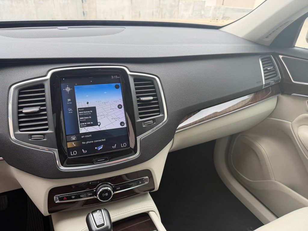 2018 Volvo XC90 Image 19