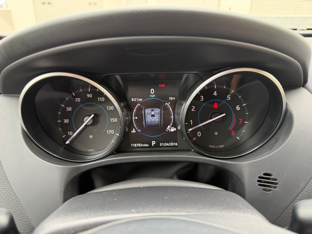 2018 Jaguar F-PACE Image 14