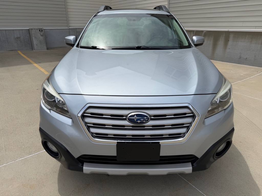 2015 Subaru Outback Image 8