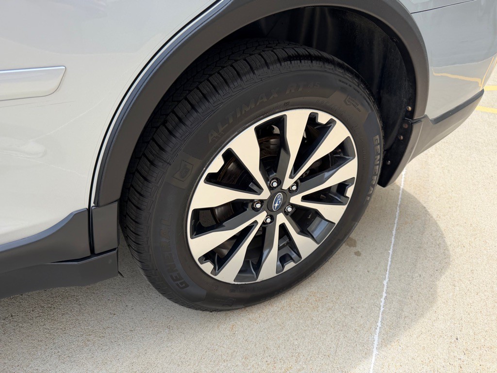 2015 Subaru Outback Image 9
