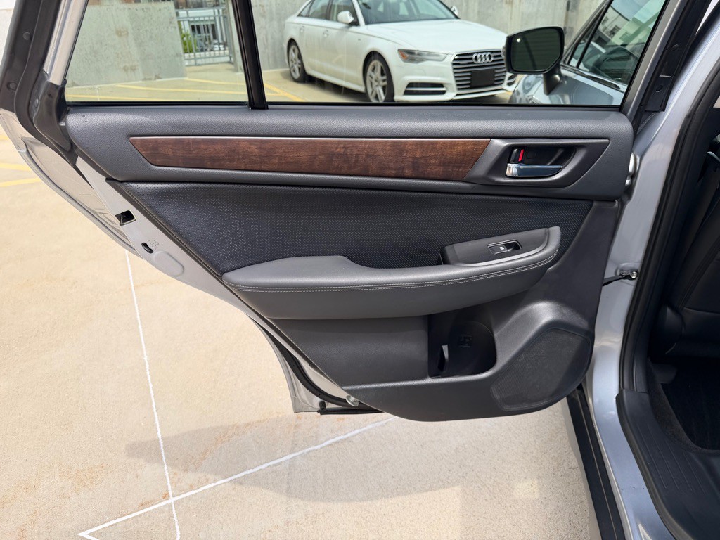 2015 Subaru Outback Image 22