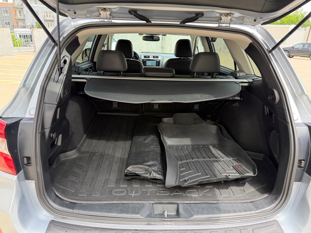 2015 Subaru Outback Image 25