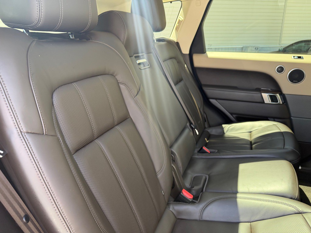 2019 Land Rover Range Rover Sport Image 24