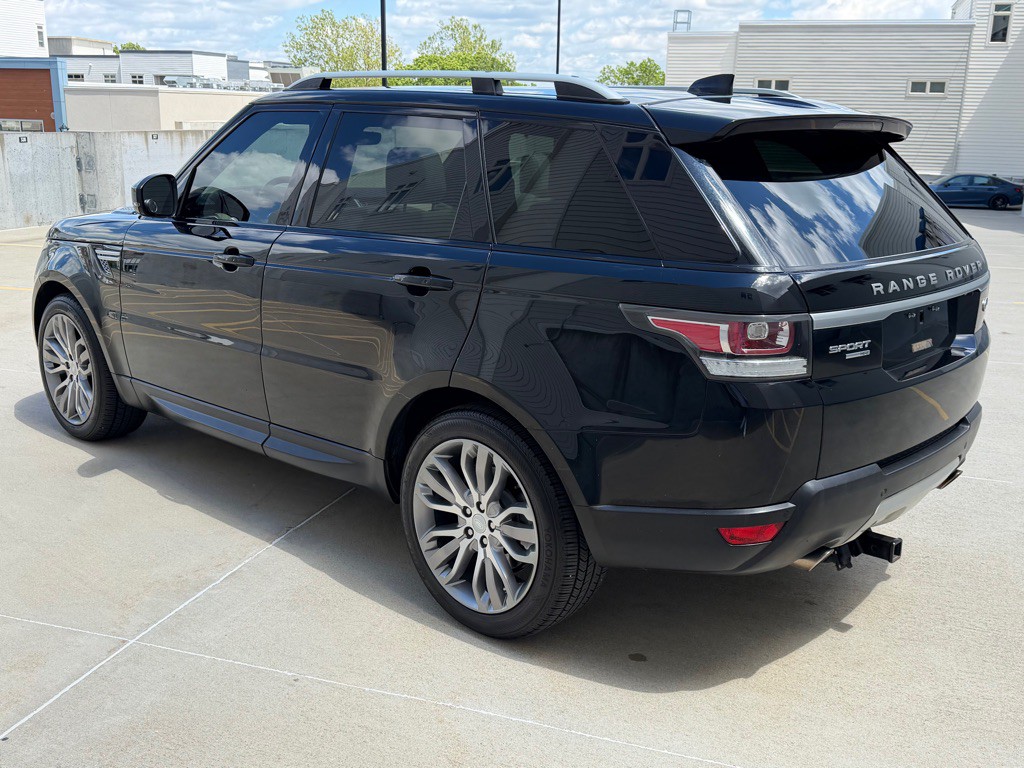 2017 Land Rover Range Rover Sport Image 5