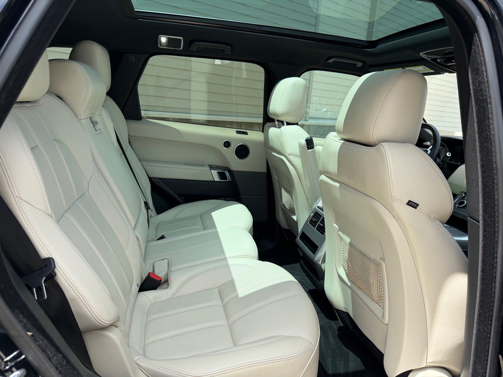 2017 Land Rover Range Rover Sport Image 29