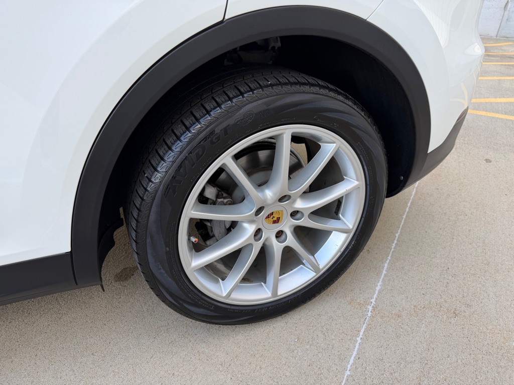 2019 Porsche Cayenne Image 11