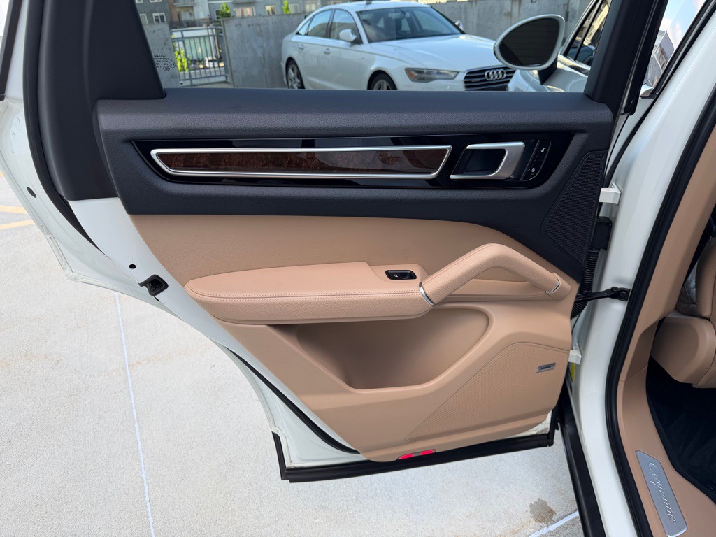 2019 Porsche Cayenne Image 28