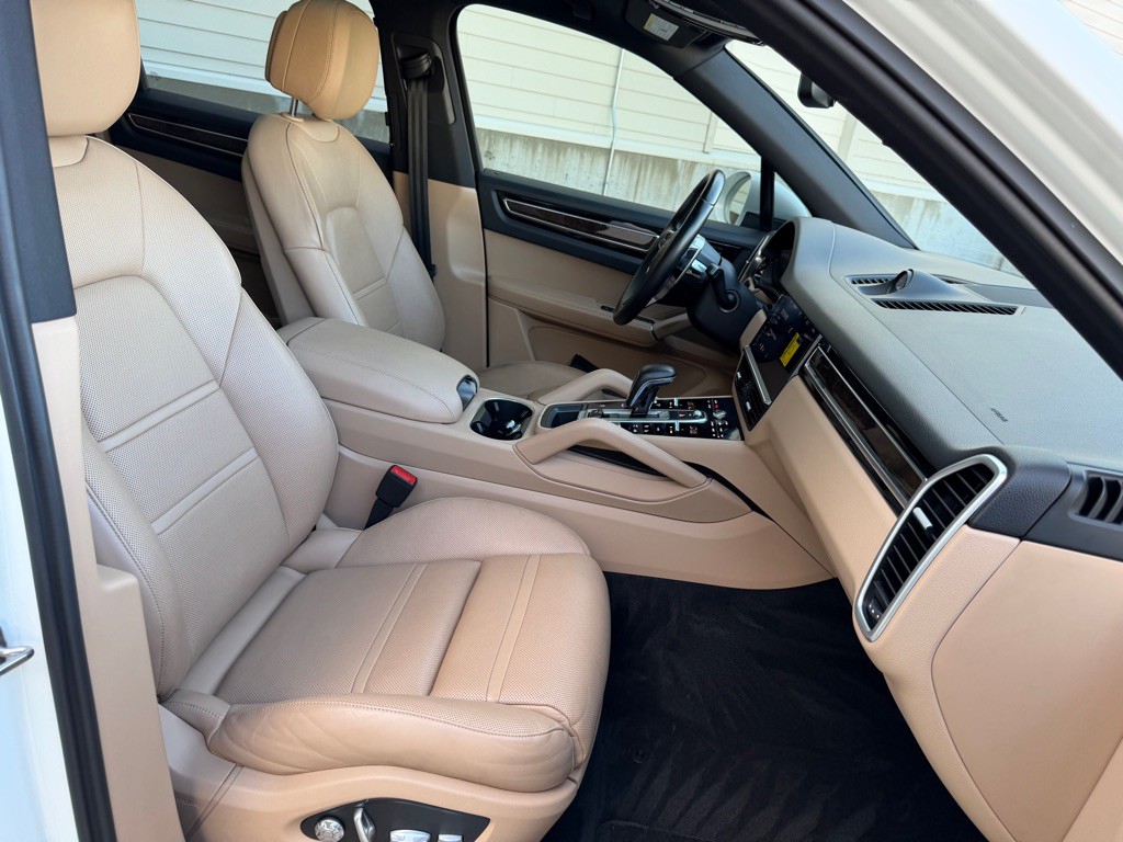 2019 Porsche Cayenne Image 37