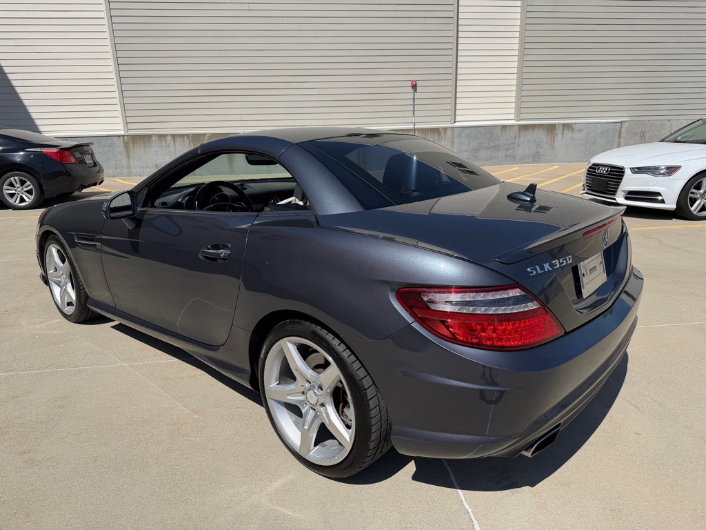 2012 Mercedes-Benz SLK-Class Image 23