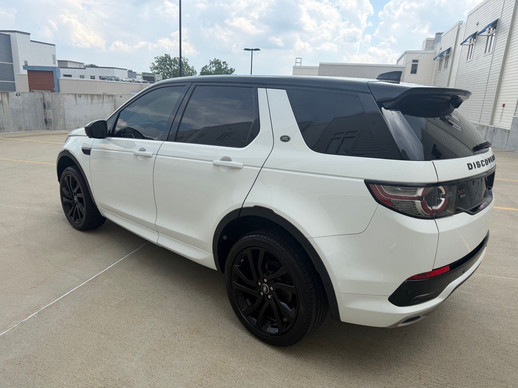 2018 Land Rover Discovery Sport Image 5