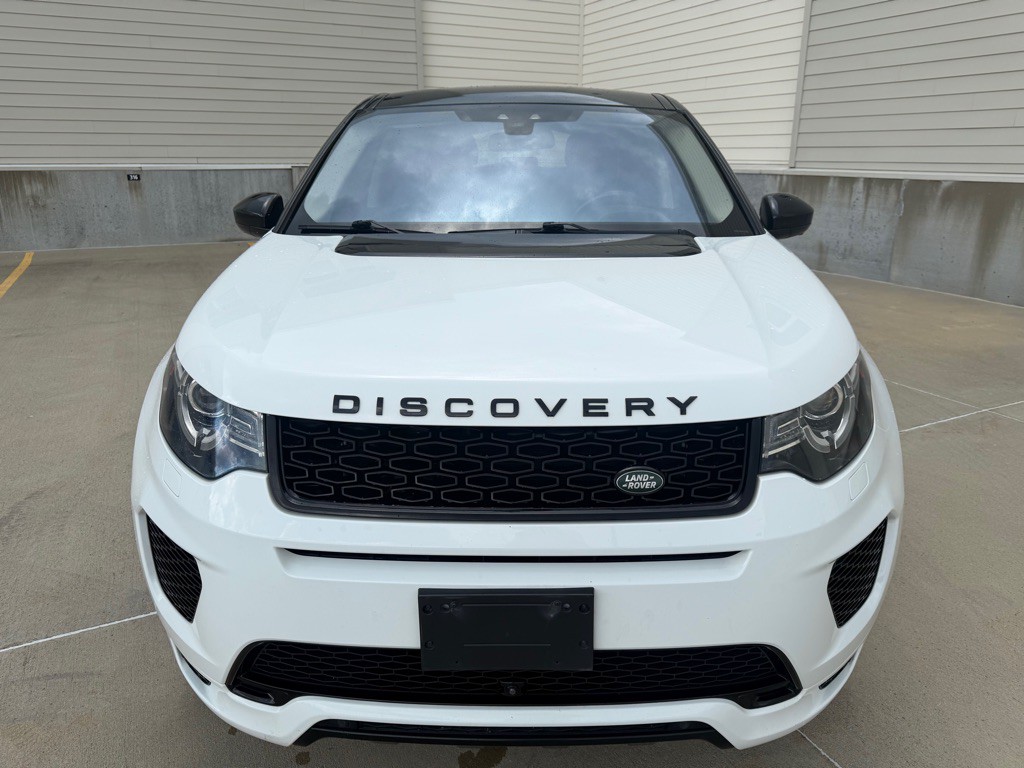 2018 Land Rover Discovery Sport Image 8