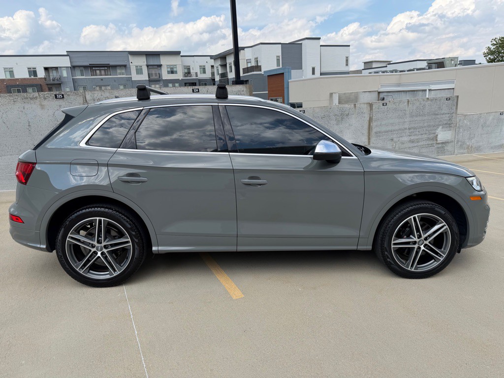 2019 Audi Q5 Image 2