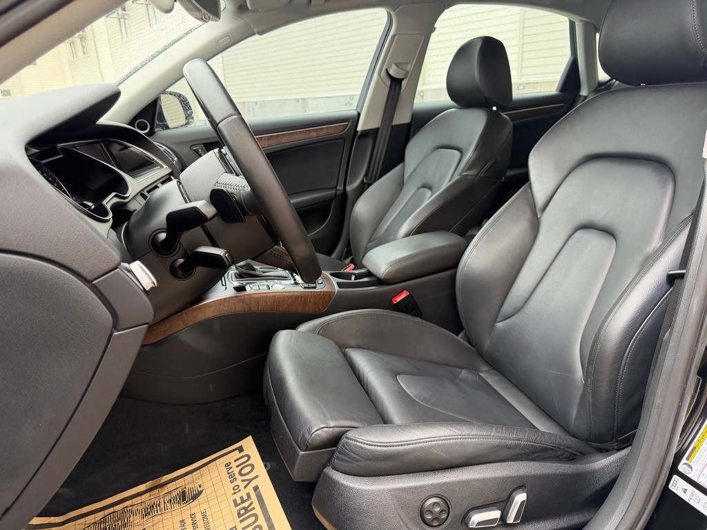 2015 Audi A4 Image 14