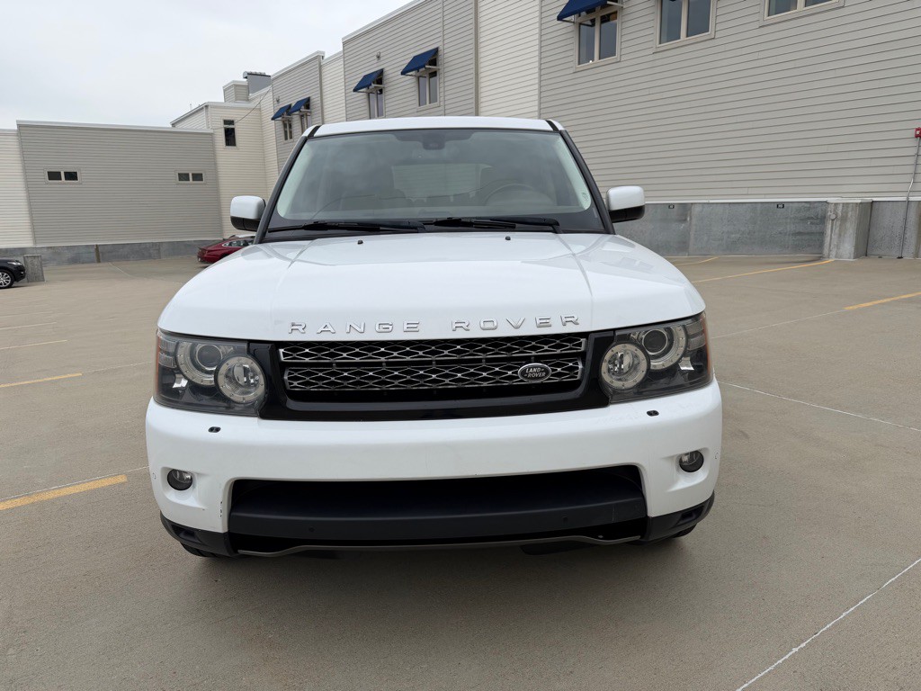 2013 Land Rover Range Rover Sport Image 2