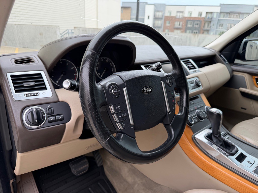 2013 Land Rover Range Rover Sport Image 10