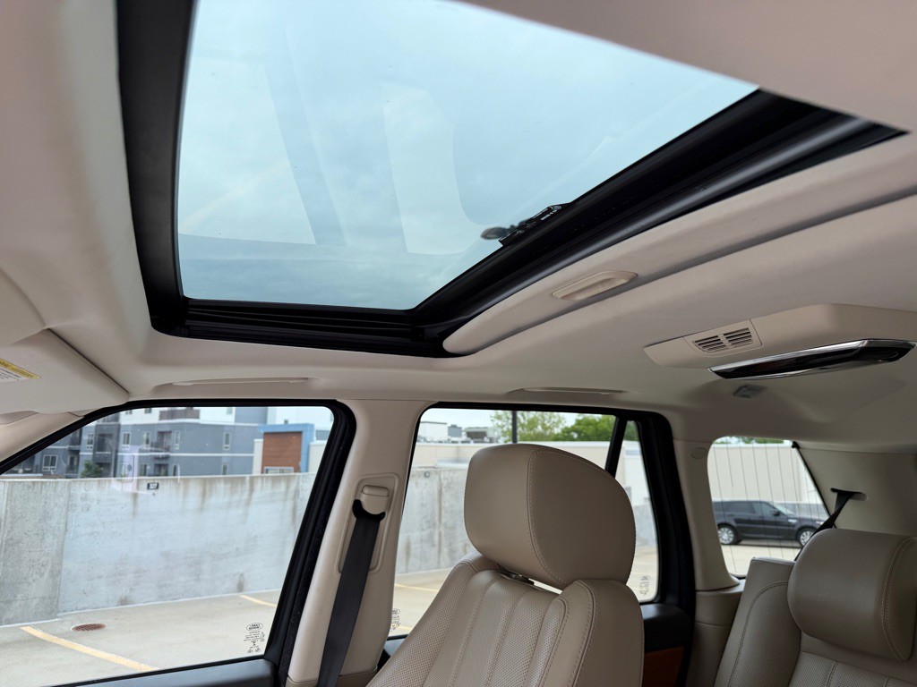 2013 Land Rover Range Rover Sport Image 14