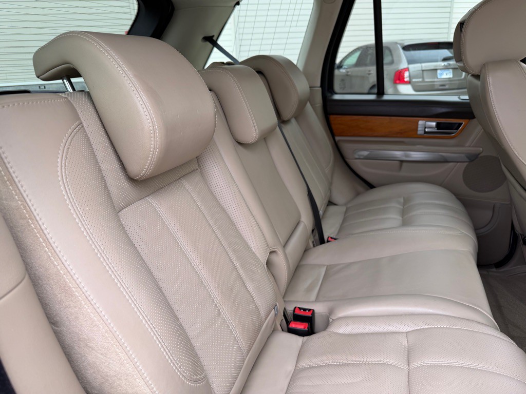 2013 Land Rover Range Rover Sport Image 23