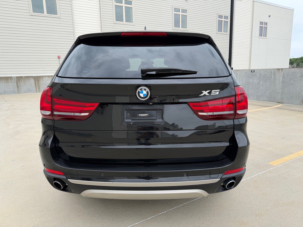 2017 BMW X5 Image 6