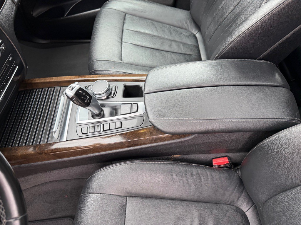 2017 BMW X5 Image 12