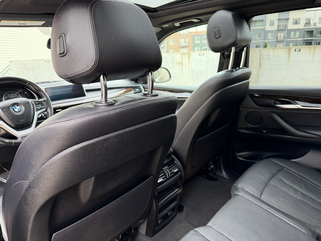 2017 BMW X5 Image 16