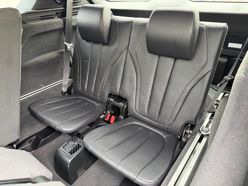 2017 BMW X5 Image 19