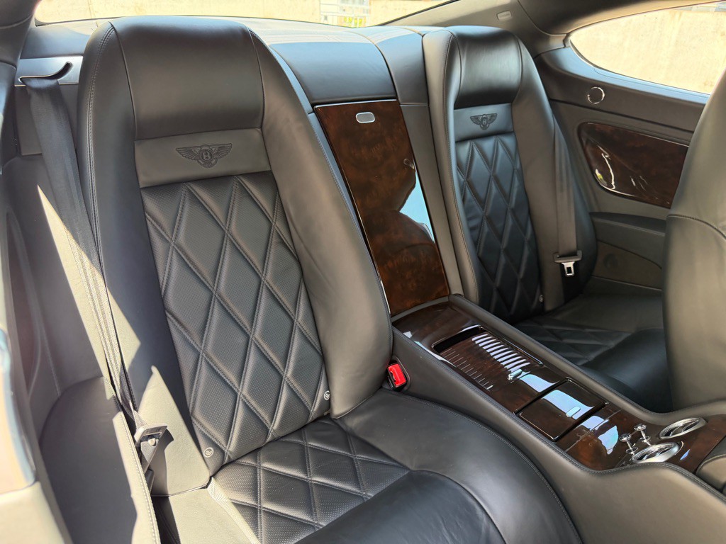 2006 Bentley Continental Image 26
