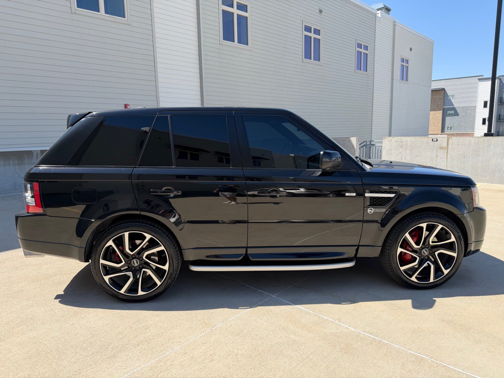 2013 Land Rover Range Rover Sport Image 2