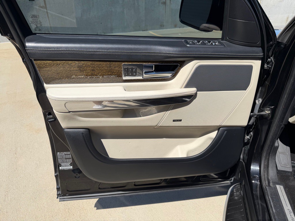 2013 Land Rover Range Rover Sport Image 10