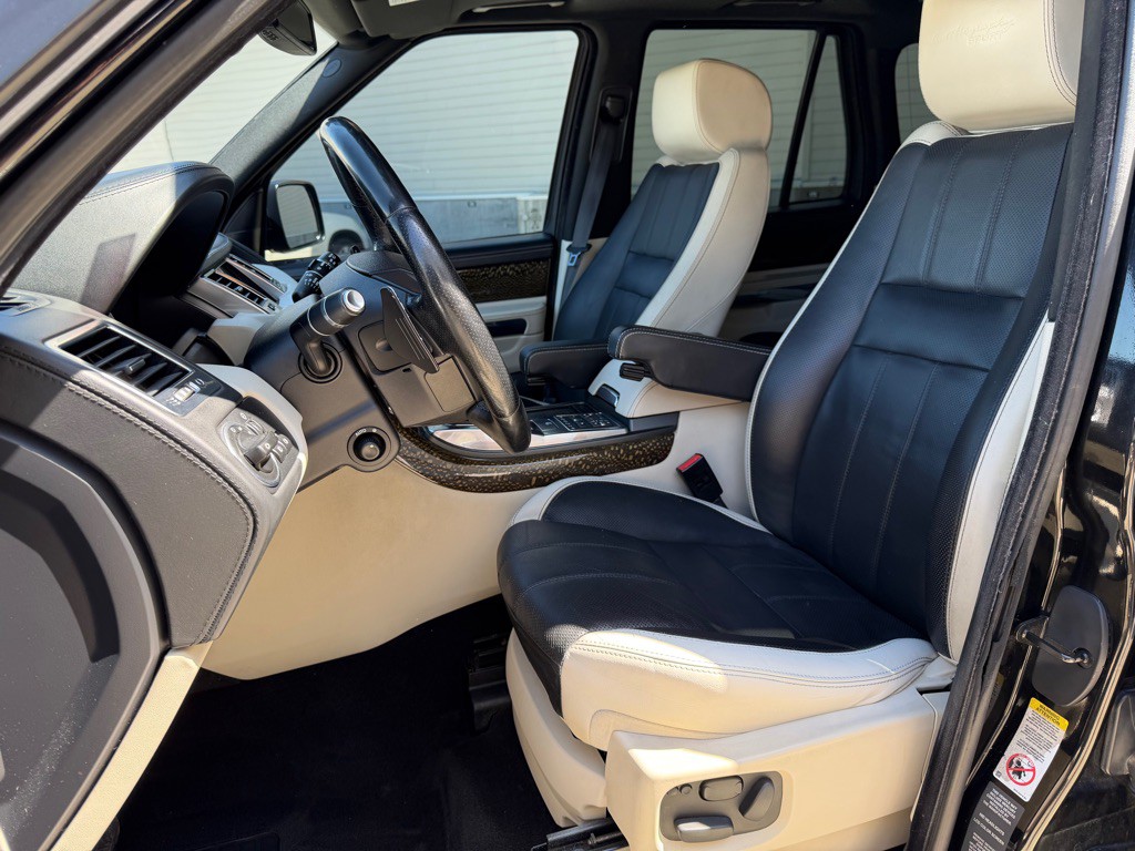 2013 Land Rover Range Rover Sport Image 13