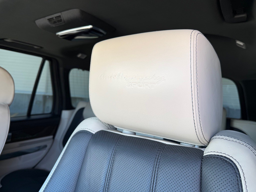 2013 Land Rover Range Rover Sport Image 14