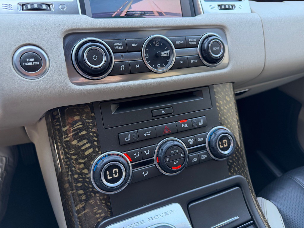 2013 Land Rover Range Rover Sport Image 20