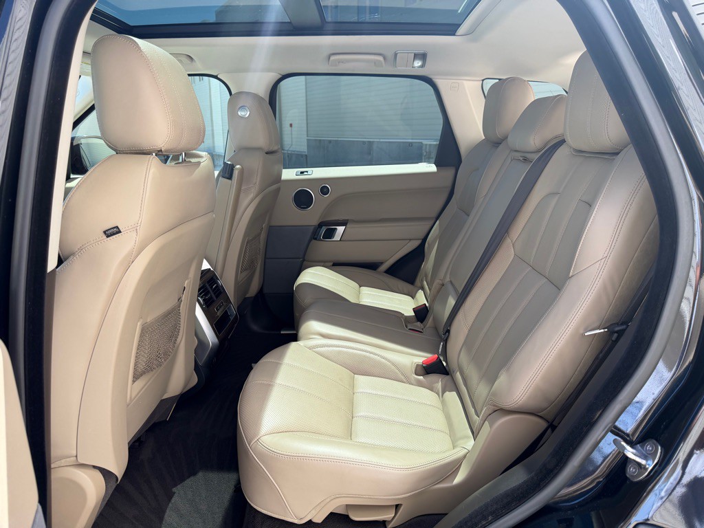 2014 Land Rover Range Rover Sport Image 22