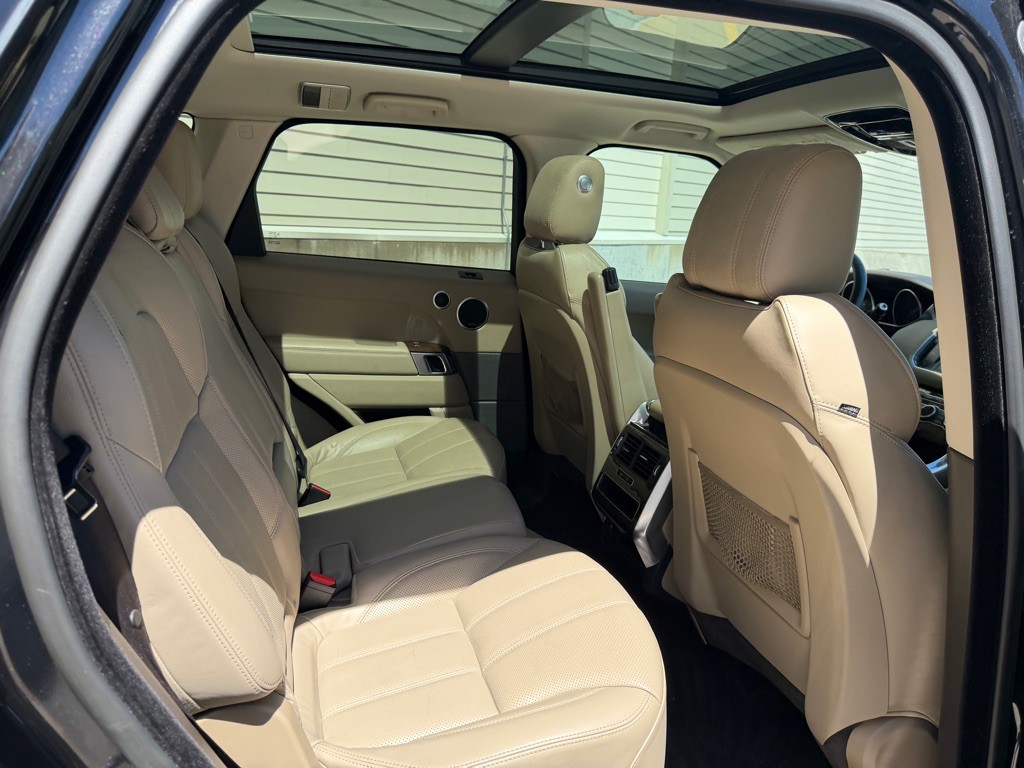 2014 Land Rover Range Rover Sport Image 26