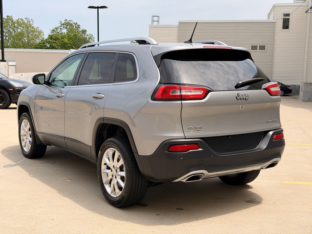 2015 Jeep Cherokee Image 5